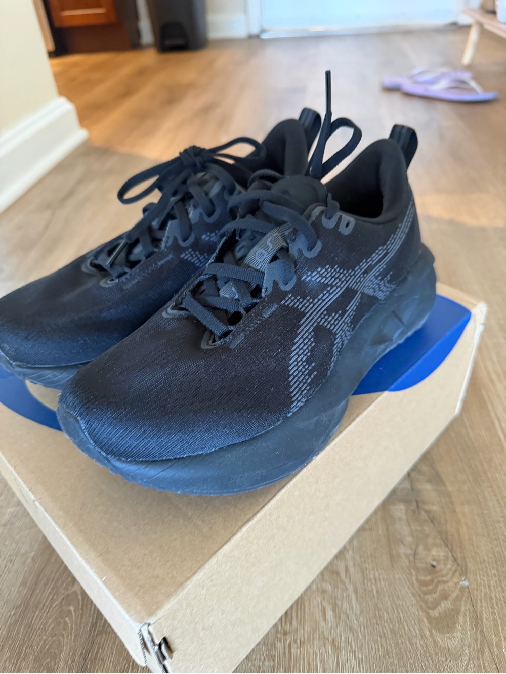 Asics Novablast 5 Black Womens Running Shoes